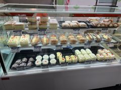 -白玉兰食品(中山公园龙之梦店)