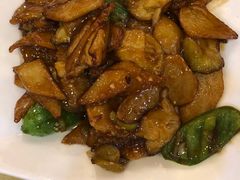 -鹤乡东北菜(崮山路店)
