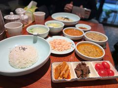 -裕兴记•蟹黄面馆(人民广场店)