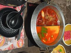 -一绪に和牛寿喜烧(罗湖益田假日店)
