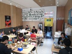 大堂-天添纸包鸡家常菜