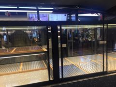 面包甜点陈列柜-LELECHA乐乐茶(上海五角场万达广场店)