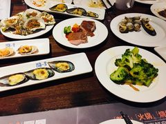 -四海一家自助餐(益田假日广场店)