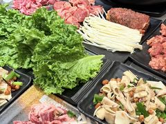 -啊美丽炭火烤肉(滑翔一店)