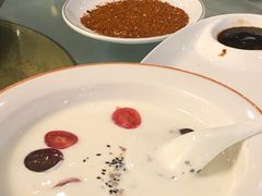 -马尔龙新疆饭店·清真(瑞景店)