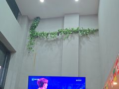 -老鄞江清水龙虾•赵赵家(江北店)