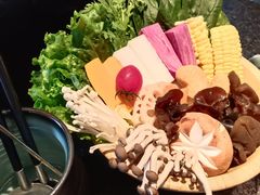-湊湊火锅·茶憩(新中关购物中心店)