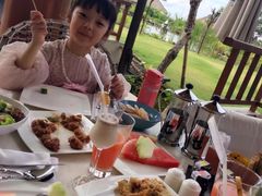 -Samabe Cave Dining