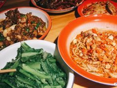 -老三样·美食研究中心(世贸路店)