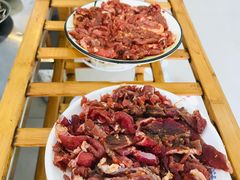 特色牛肉-阿昌白族石板烧(大理古城店)