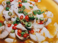 -呷湘厨·鱼汤捞饭·剁椒鱼头·辣椒炒肉(国家会展中心店)