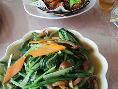 -小锅饭豆腐馆(太原街店)