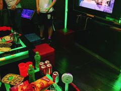 -欢乐驿站量贩式KTV(西丽店)
