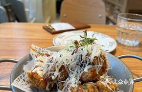 Cheese Spicy Sauce Fried Chicken
