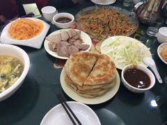 -李连贵酒家熏肉大饼(昆明街店)