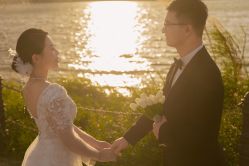 点击看大图 -挪娅婚纱摄影皇家会所