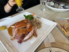-LENBACH兰巴赫西餐啤酒坊(大连东港店)