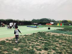 -亲兄弟真人CS团建拓展基地