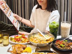 -潮庭港式茶餐厅·熊仔奶茶(同济广场店)