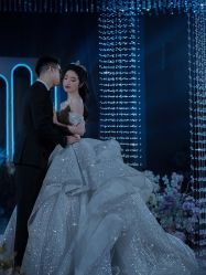 -艾米丽婚纱礼服