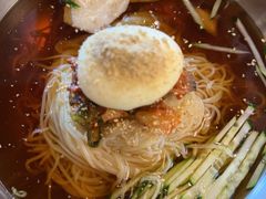 -弘彩英·烤牛舌·年糕火锅(蓝色港湾店)