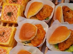 -绿姿鲜奶烘焙(临城店)