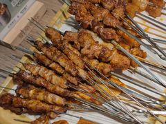 -街角等你.大连海鲜烧烤.经典铁板海鲜串(西安路店)