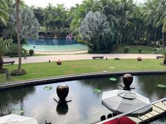 -三亚湾海居铂尔曼度假酒店