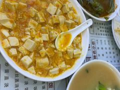 -月落乌啼餐馆