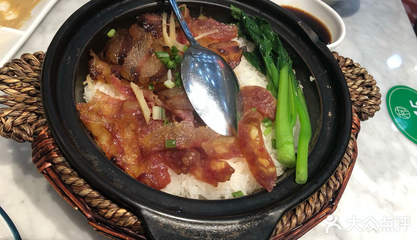 结果不是很满意 有点油腻不说 还有点齁咸 不能说难吃