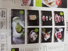 -洪氏嗨捞·广东猪肚鸡·椰子鸡火锅(西咸万象城店)