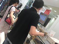 -上海哈尔滨食品厂(淮海中路店)