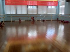 -小海花舞蹈艺术学校