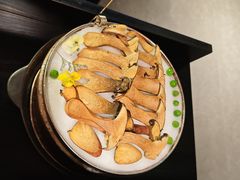 -芸山季·云南野生菌火锅(人民广场来福士店)