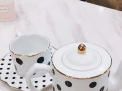 柚子茶-FAIRYLAND龙族星球主题餐厅(凯丹广场店)