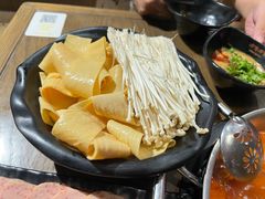 -呷哺呷哺(延安西路店)