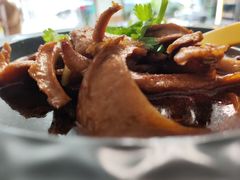 -天天向上素食餐厅(五台山店)