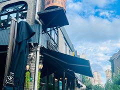 -Shanghai Brew House上海啤酒工坊(老外街店)