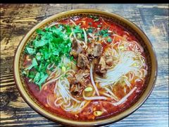 -刘二姐肥肠米粉(总店)