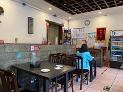大堂-湘肠香火锅店(团结湖店)