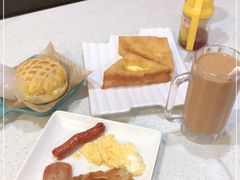 -新威港式茶餐厅(松岗天虹店)