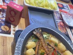 -八条友鲜货烧烤·脆皮烤鱼(石岩旗舰店)