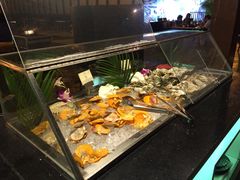 -三亚海韵度假酒店·渔人码头海鲜火锅BBQ自助餐厅·落日吧