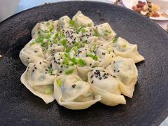 -披云山庄