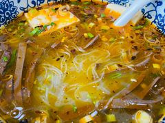 鸭血粉丝汤-东关吉祥西安腊汁肉夹馍(健德门店)