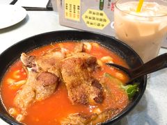 番茄汤底香煎猪扒通粉-华嫂冰室(尖沙咀店)