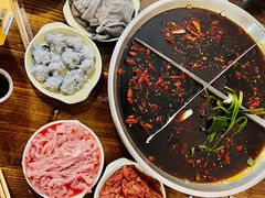 -储奇门鳝鱼火锅(总店)