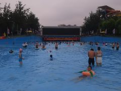 -欢乐水魔方水世界