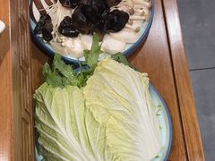 -常赢三兄弟·清真涮肉·清真炒菜(朝阳新城店)