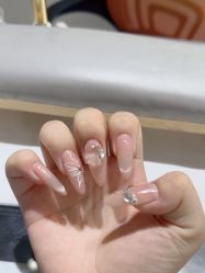 -艾珂·美甲美睫